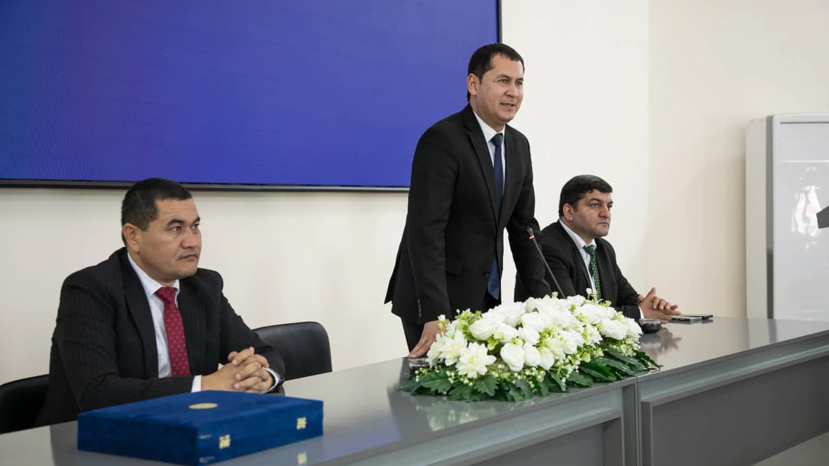 Osiyo texnologiyalar universitetida Ozarbayjon davlat pedagogika universiteti Quba filiali direktori, fizika fanlari doktori, professor Yusif Aliyev tomonidan professor-o‘qituvchilar va magistrantlar uchun akademik dars tashkil etildi. Unda ilmiy-tadqiqot faoliyati, ilmiy maqolalar yozish metodikasi hamda Ozarbayjonda ilm-fan rivoji borasidagi tajribalar muhokama qilindi.