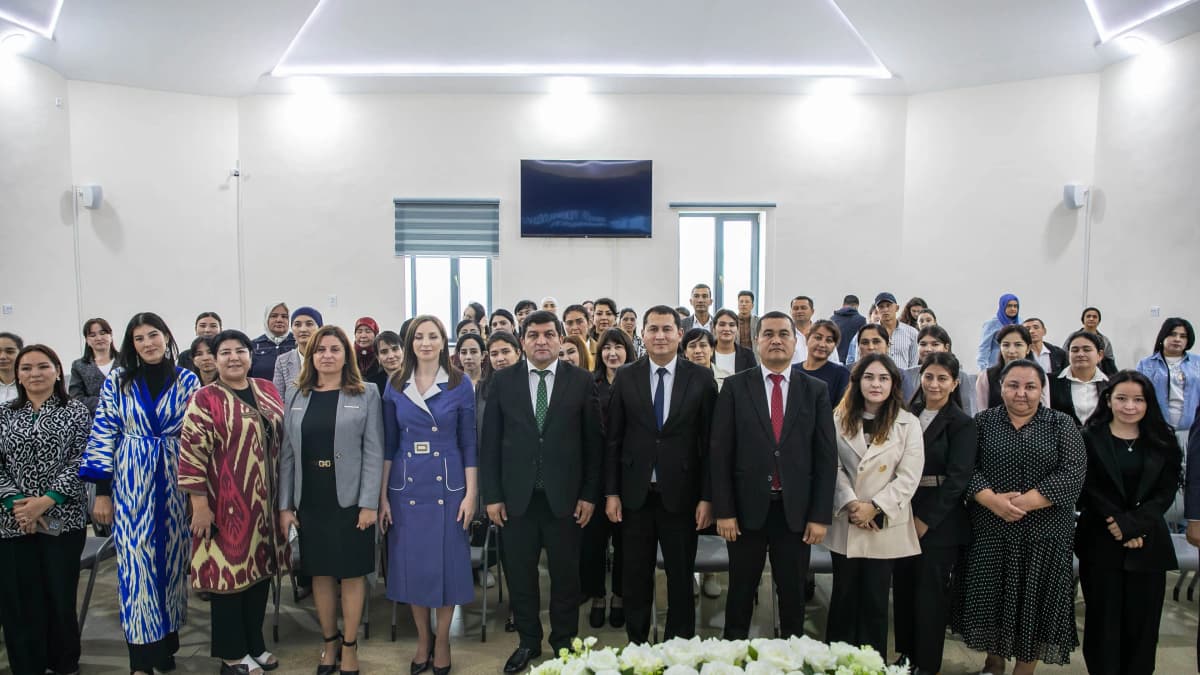 Osiyo texnologiyalar universitetida Ozarbayjon davlat pedagogika universiteti Quba filiali direktori, fizika fanlari doktori, professor Yusif Aliyev tomonidan professor-o‘qituvchilar va magistrantlar uchun akademik dars tashkil etildi. Unda ilmiy-tadqiqot faoliyati, ilmiy maqolalar yozish metodikasi hamda Ozarbayjonda ilm-fan rivoji borasidagi tajribalar muhokama qilindi.