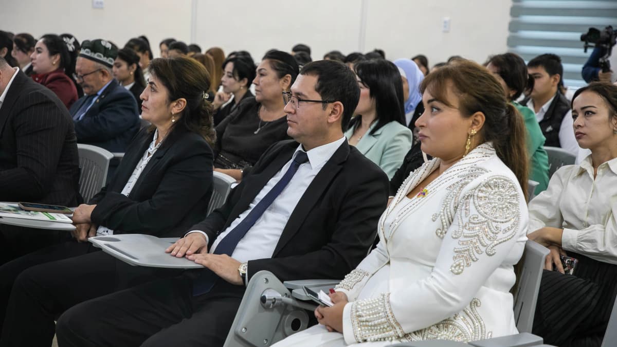 Osiyo texnologiyalar universitetida “O‘zbekiston–Ozarbayjon ilmiy-madaniy aloqalari” mavzusida xalqaro ilmiy-amaliy anjuman tashkil etildi. Tadbirda ikki davlat o‘rtasidagi ilmiy, ma’rifiy va madaniy hamkorlikni rivojlantirish, tarixiy meros va milliy qadriyatlarni asrab-avaylash, shuningdek, ta’lim va ilm-fan sohalaridagi aloqalarni mustahkamlash masalalari muhokama qilindi.