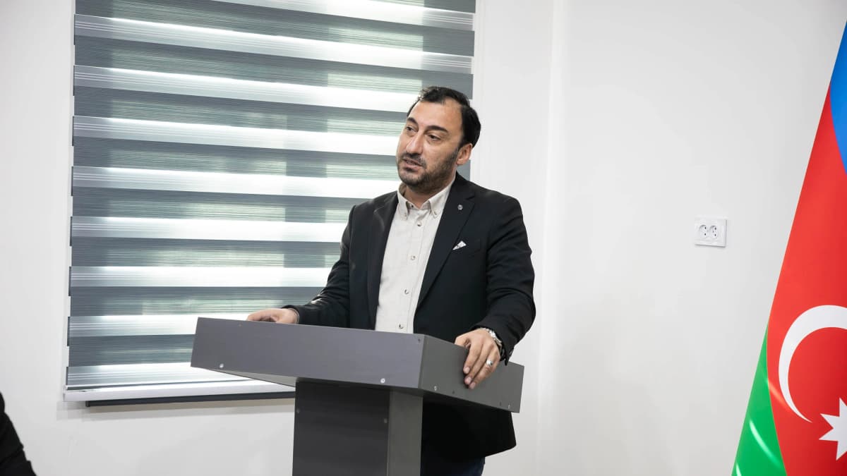 Osiyo texnologiyalar universitetida O‘zbekiston va Ozarbayjon o‘rtasidagi do‘stlik, hamkorlik va madaniy aloqalarni mustahkamlashga qaratilgan O‘zbekiston–Ozarbayjon do‘stlik markazining ochilish marosimi bo‘lib o‘tdi. Markaz ikki xalq o‘rtasidagi tarixiy rishtalarni mustahkamlash, milliy qadriyatlar va madaniyatni targ‘ib etish, shuningdek, ta’lim va ilm-fan sohalaridagi hamkorlikni rivojlantirishga xizmat qiladi.