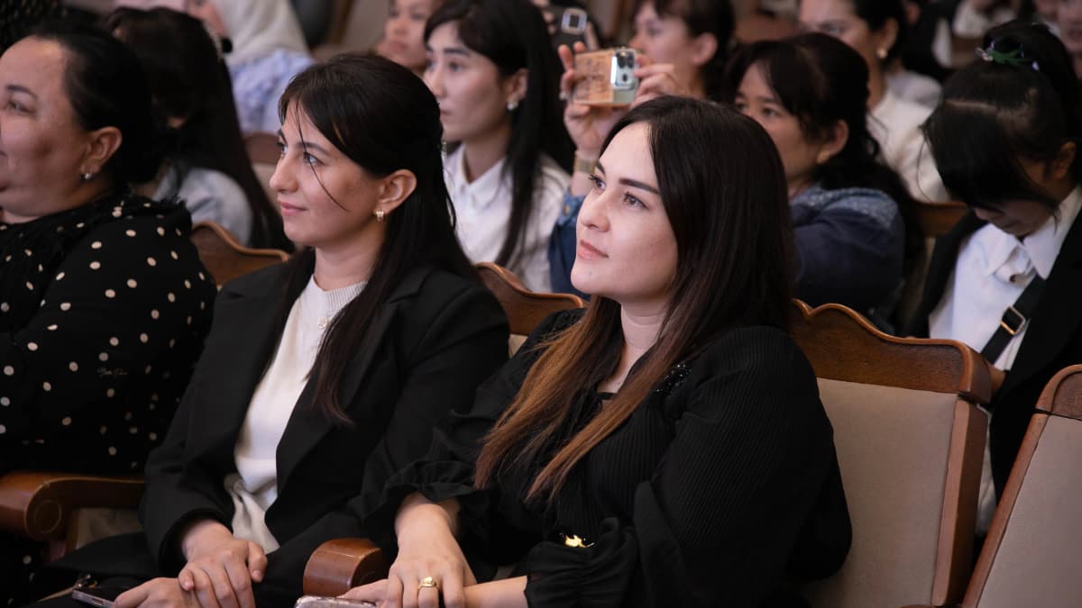 Osiyo texnologiyalar universitetida O‘zbekiston va Ozarbayjon o‘rtasidagi do‘stlik va hamkorlik munosabatlarini mustahkamlashga qaratilgan O‘zbekiston–Ozarbayjon do‘stlik markazining ochilish marosimi bo‘lib o‘tdi. Marosimdan so‘ng ikki xalq o‘rtasidagi mustahkam do‘stlik, madaniy yaqinlik va mushtarak qadriyatlarni tarannum etuvchi “O‘zbekiston–Ozarbayjon — abadiy do‘stlik” nomli konsert dasturi tashkil etildi.