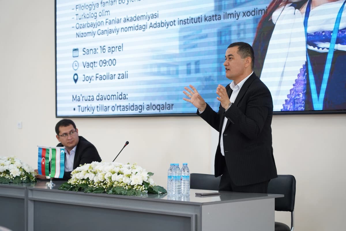 👩‍🏫 Qurbanova Ayten Narimon qizi — filologiya fanlari bo‘yicha falsafa doktori (PhD), dotsent, turkolog olim, Ozarbayjon Fanlar akademiyasi Nizomiy Ganjaviy nomidagi Adabiyot instituti katta ilmiy xodimi tomonidan mazmunli ma’ruza taqdim etildi.