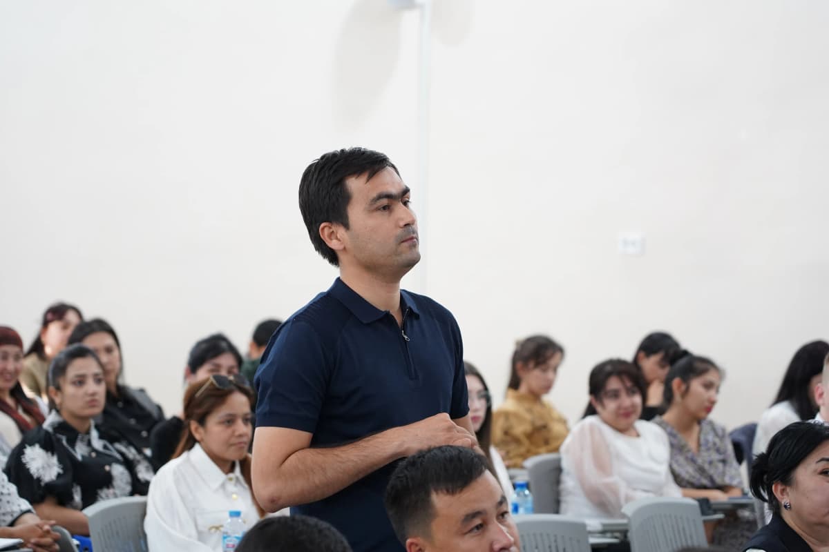 🎓 Osiyo texnologiyalar universitetida navbatdagi kengaytirilgan yig‘ilish o‘tkazildi. Unda universitet faoliyatini yanada takomillashtirish, ta’lim sifati va samaradorligini oshirish, ilmiy-tadqiqot ishlarini rivojlantirish hamda tashkiliy masalalar muhokama qilindi.