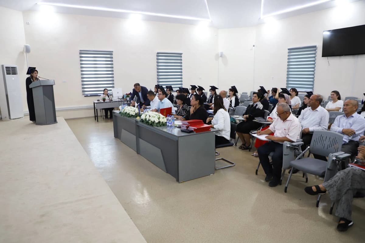 Osiyo texnologiyalar universitetida "Ta'lim va tarbiya nazariyasi va metodikasi (maktabgacha ta'lim)"
  mutaxassisligi magistrantlarining magistrlik dissertatsiyalari himoyasi qizg'in ruhda o'tmoqda.
