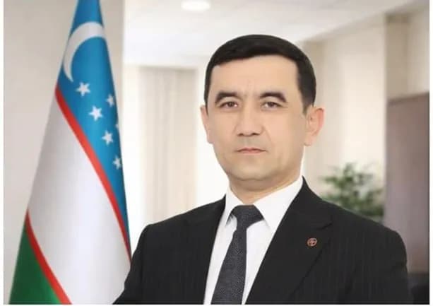 Osiyo texnologiyalar universiteti jamoasi nomidan ustozimiz Kadirov Lutfullo Xalimovichni menejment yo‘nalishida falsafa doktori (PhD) ilmiy darajasini muvaffaqiyatli himoya qilgani bilan samimiy tabriklaymiz.