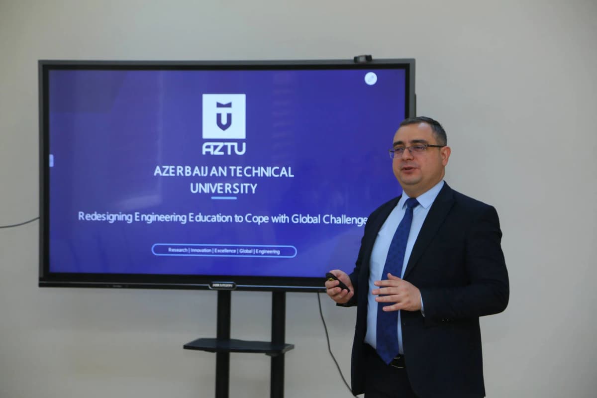 🤝 Ayni paytda Ozarbayjon Davlat texnika universiteti bilan hamkorlik memorandumi imzolandi.