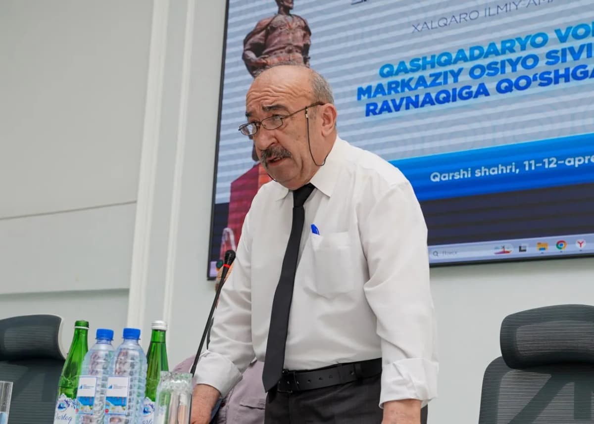 Osiyo texnologiyalar universitetida “Qashqadaryo vohasining Markaziy Osiyo sivilizatsiyasi ravnaqiga qo‘shgan hissasi” mavzusida ilmiy-amaliy anjuman tashkil etildi. Tadbir davomida tarixiy meros, diniy-ma’rifiy markazlar va Qashqadaryo vohasining ijtimoiy-madaniy taraqqiyotdagi o‘rni muhokama qilindi.